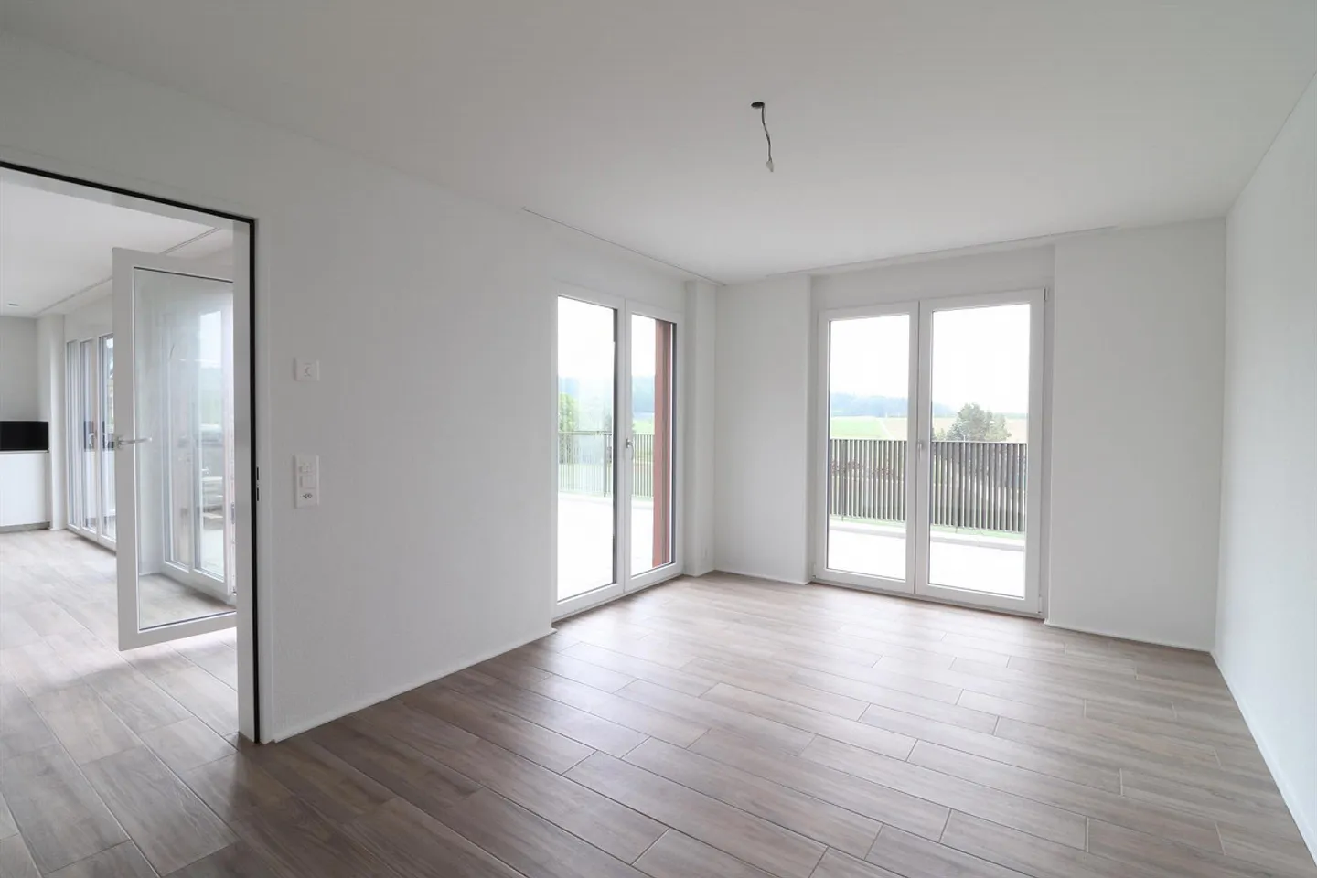 Sonnige Attikawohnung mit Aussicht - Foto 6 von 10