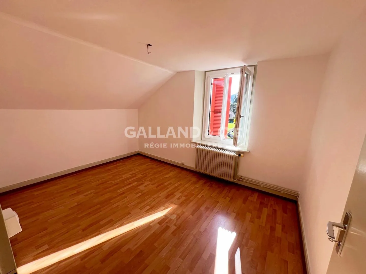 Una proprietà per soddisfarti! - Appartamento di 3 stanze - Foto 1 di 10