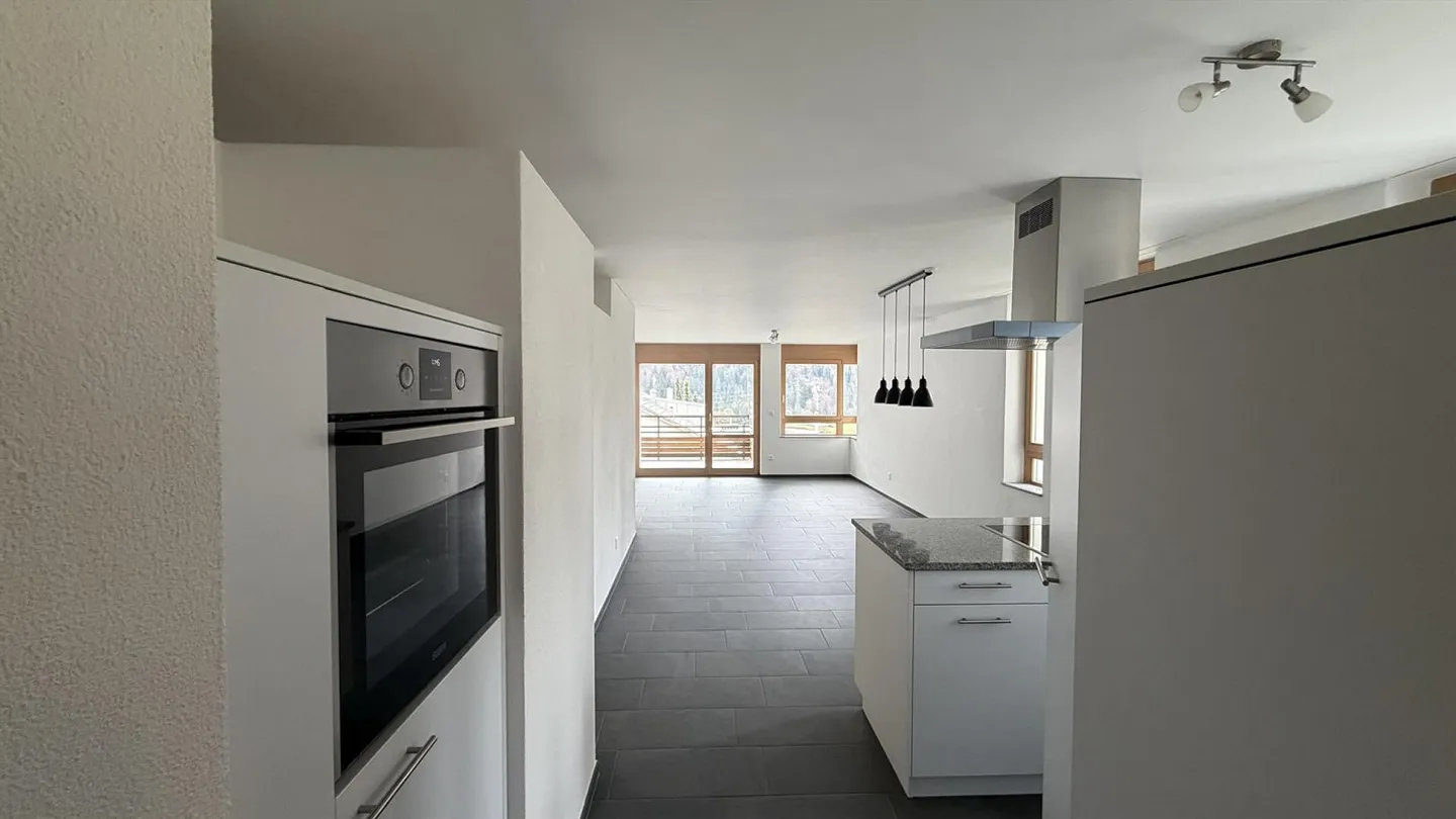 Moderne 3.5-Zimmerwohnung in Schiers - Foto 2 von 16