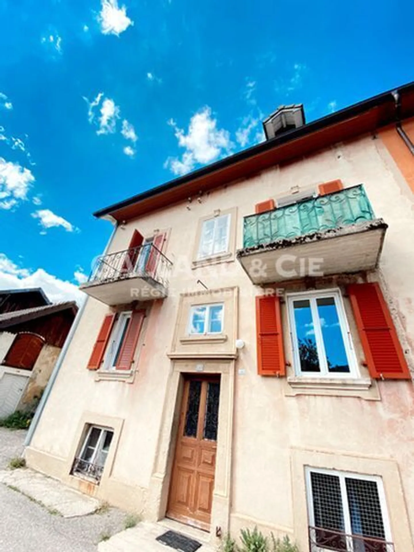 Una proprietà per soddisfarti! - Appartamento di 3 stanze - Foto 2 di 10