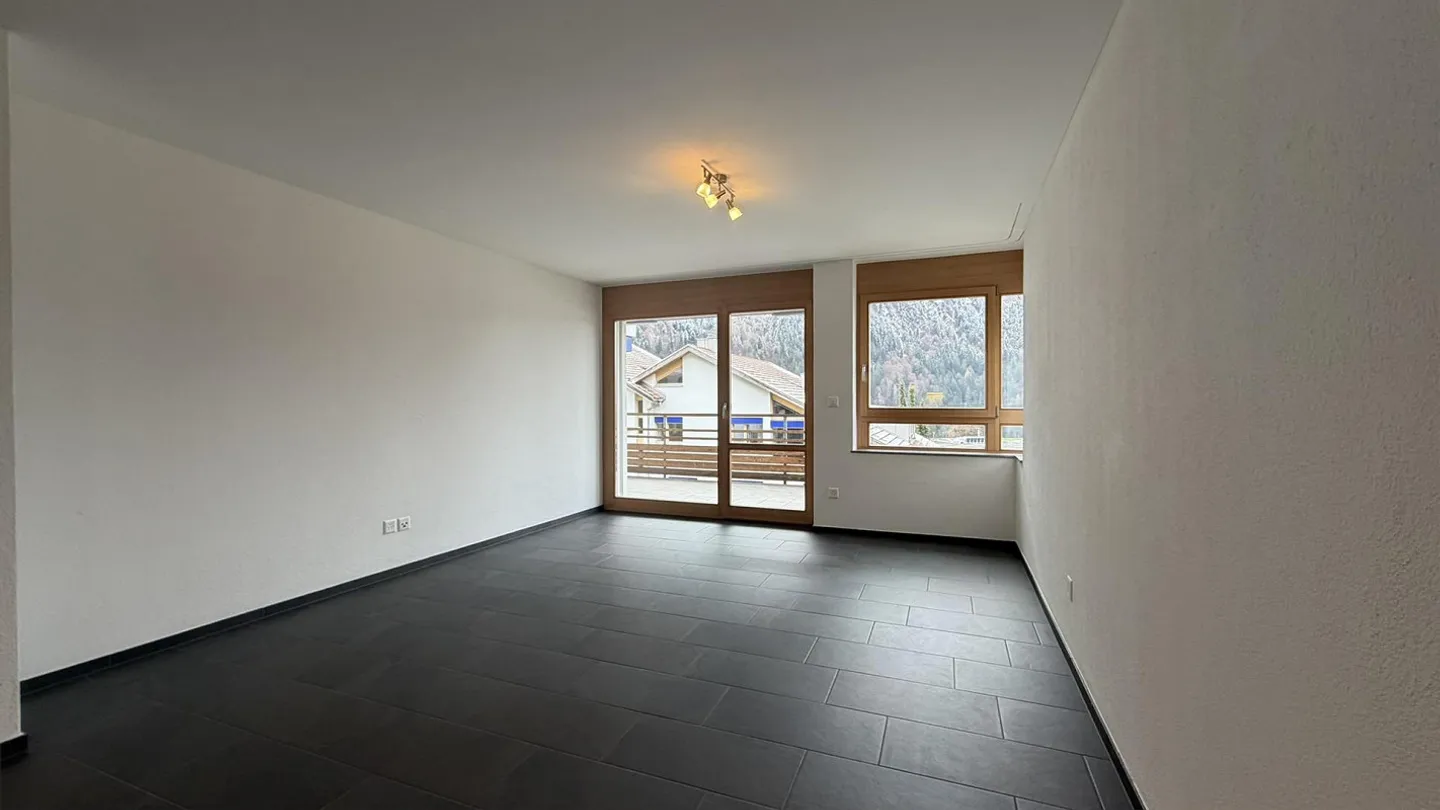 Moderne 3.5-Zimmerwohnung in Schiers - Foto 3 von 16
