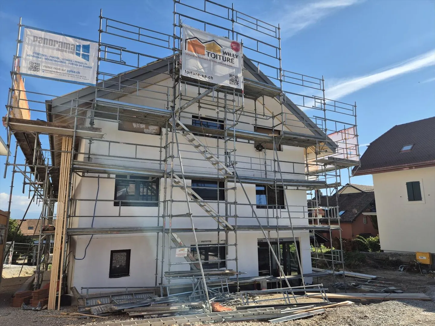 Superbo attico di 4,5 stanze con vista lago all'orizzonte - Foto 2 di 5