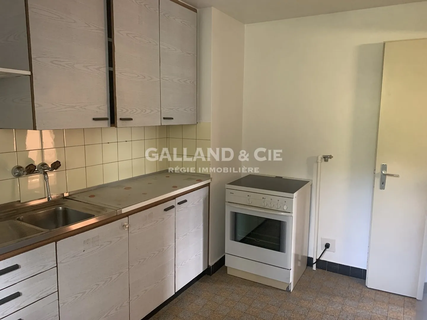 Una proprietà per soddisfarti! - Appartamento di 3 stanze - Foto 9 di 10