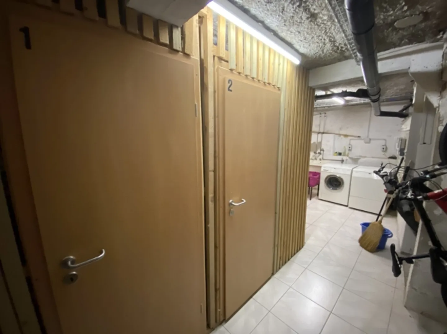 Charming 3.5-room duplex in the old town - Photo 11 of 15