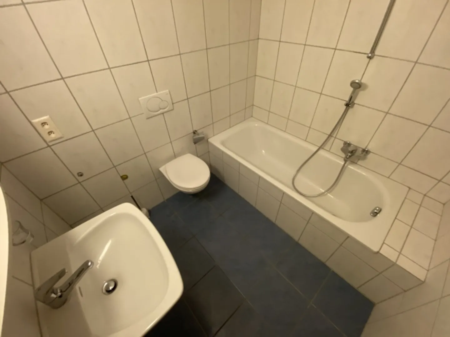 Charming 3.5-room duplex in the old town - Photo 7 of 15