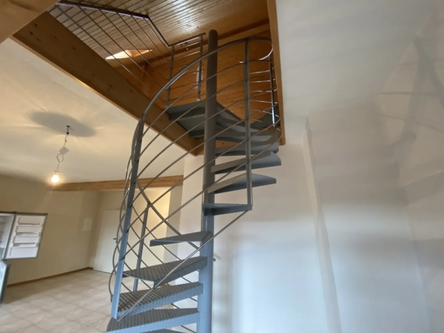 Charming 3.5-room duplex in the old town - Photo 8 of 15