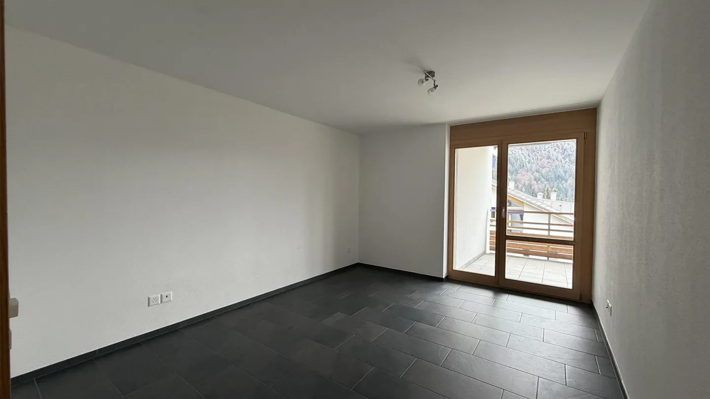 Moderne 3.5-Zimmerwohnung in Schiers - Foto 10 von 16