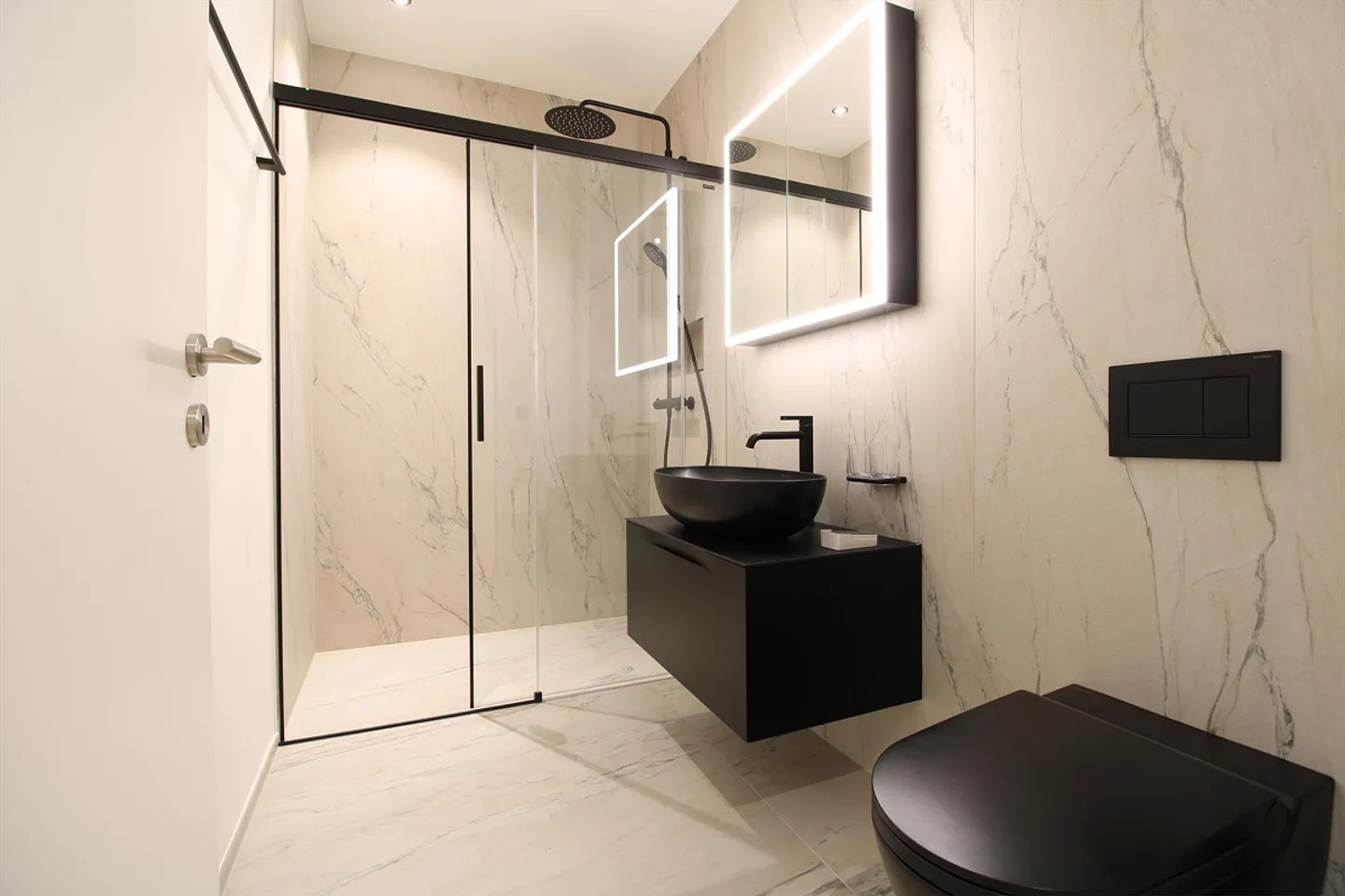 Un appartement qui ne convainc pas seulement - mais qui enthousiasme - Photo 13 sur 14