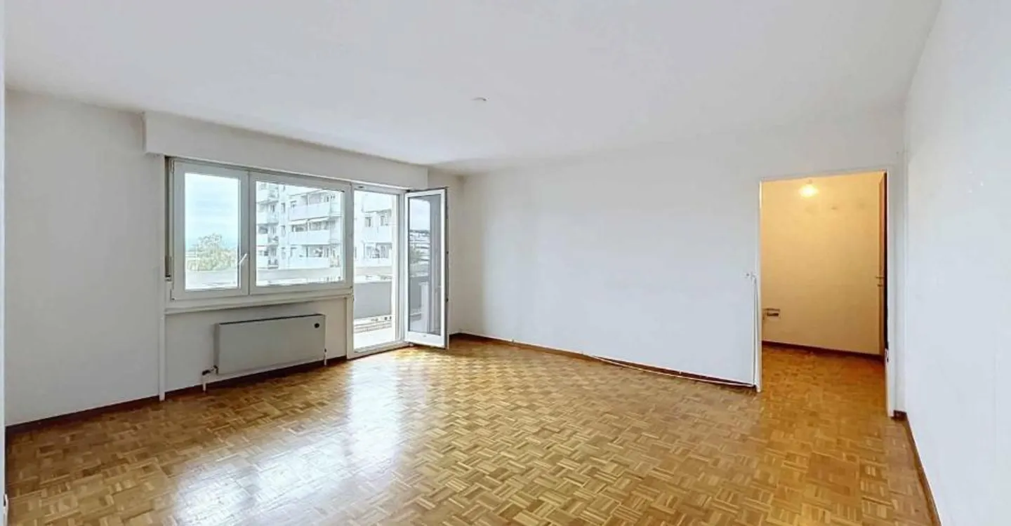 Familienwohnung mit 5,5 Zimmern und zwei Balkonen - Foto 1 von 12