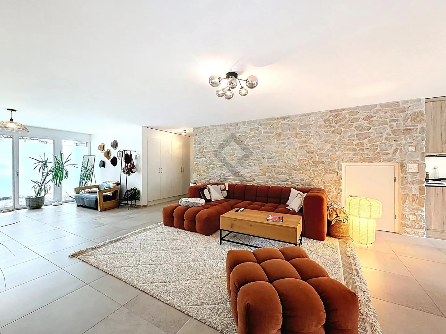 Spacious Apartment with Terraces - Photo 1 of 15