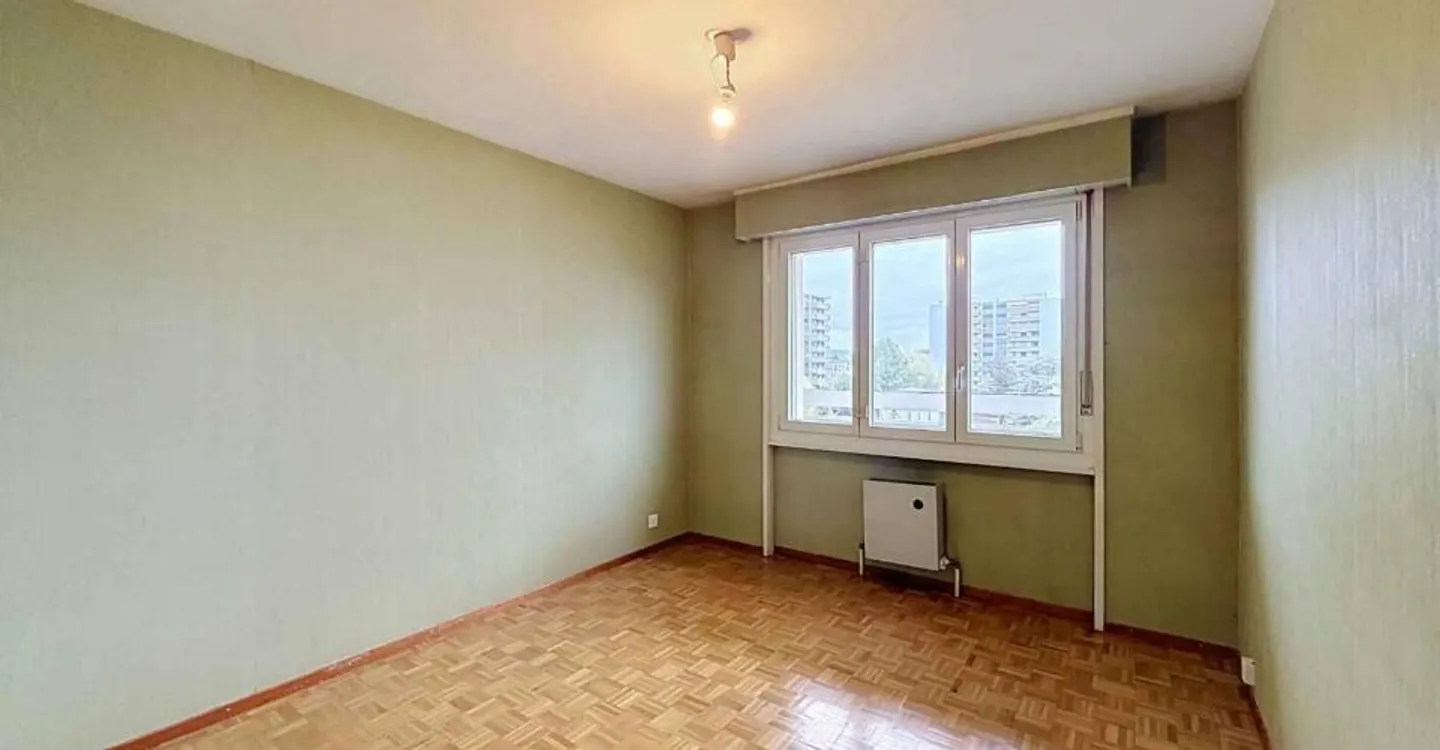 Familienwohnung mit 5,5 Zimmern und zwei Balkonen - Foto 6 von 12