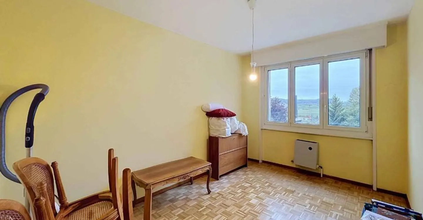 Familienwohnung mit 5,5 Zimmern und zwei Balkonen - Foto 7 von 12