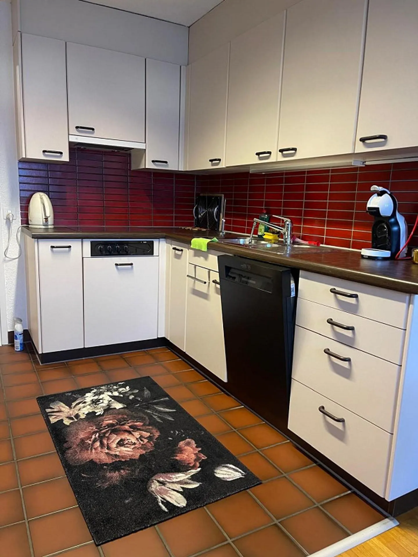 Welcome to your new home at Birkenstrasse 8 in Männedorf! - Photo 2 of 9