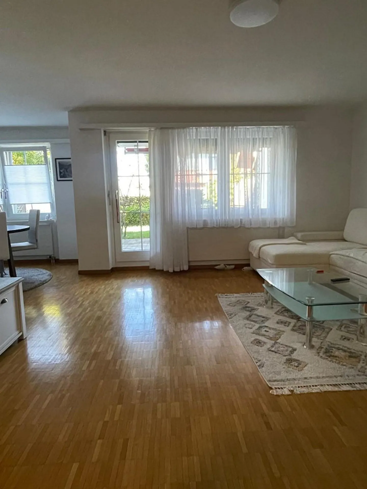 Welcome to your new home at Birkenstrasse 8 in Männedorf! - Photo 5 of 9