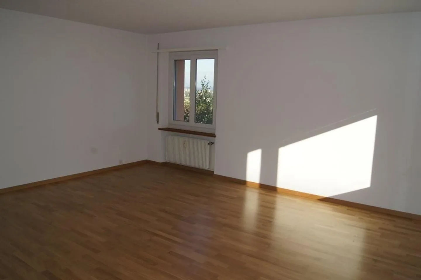 Cozy Living in Spiegel - Photo 4 of 9