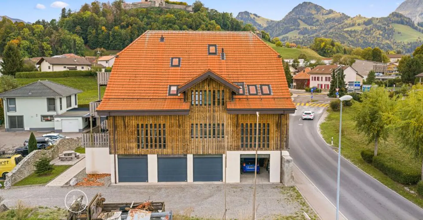 Charmante Dachgeschosswohnung mit Aussicht - Foto 4 von 11