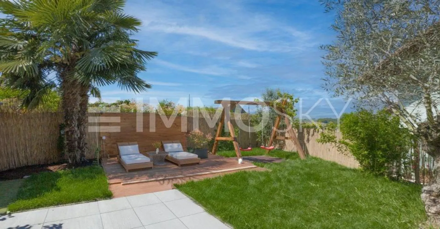 Eco-friendly house with large garden, a stone's throw from Yverdon - Photo 1 of 5