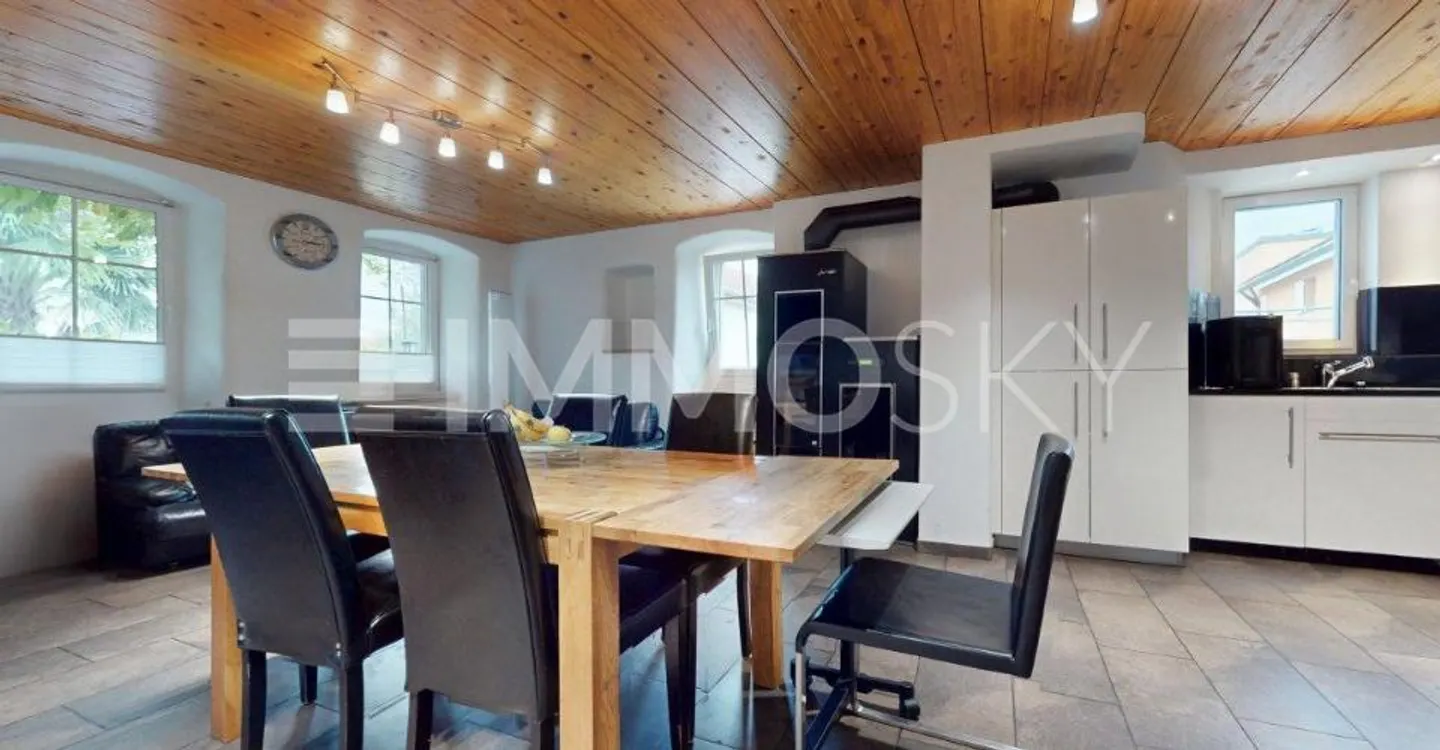 Eco-friendly house with large garden, a stone's throw from Yverdon - Photo 2 of 5