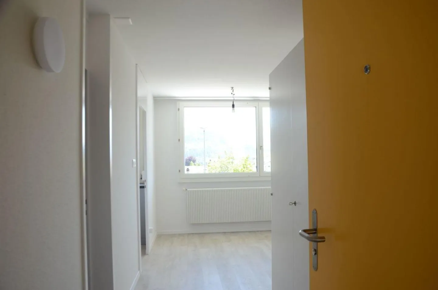 Sunny 2.5-room apartment for rent - Photo 5 of 7