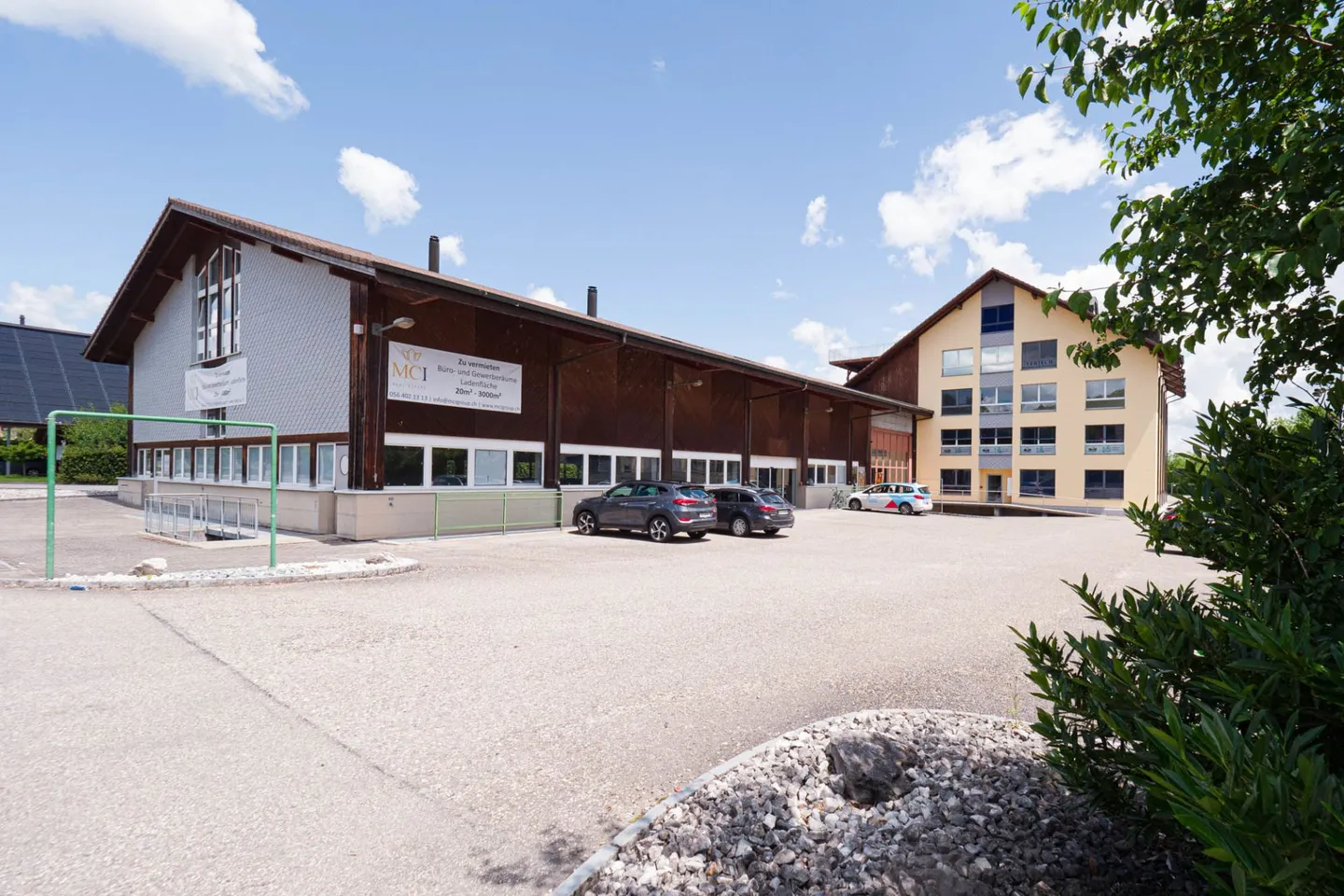 Spazio commerciale unico di 70 m2 nella migliore posizione a Erlinsbach - Foto 1 di 3