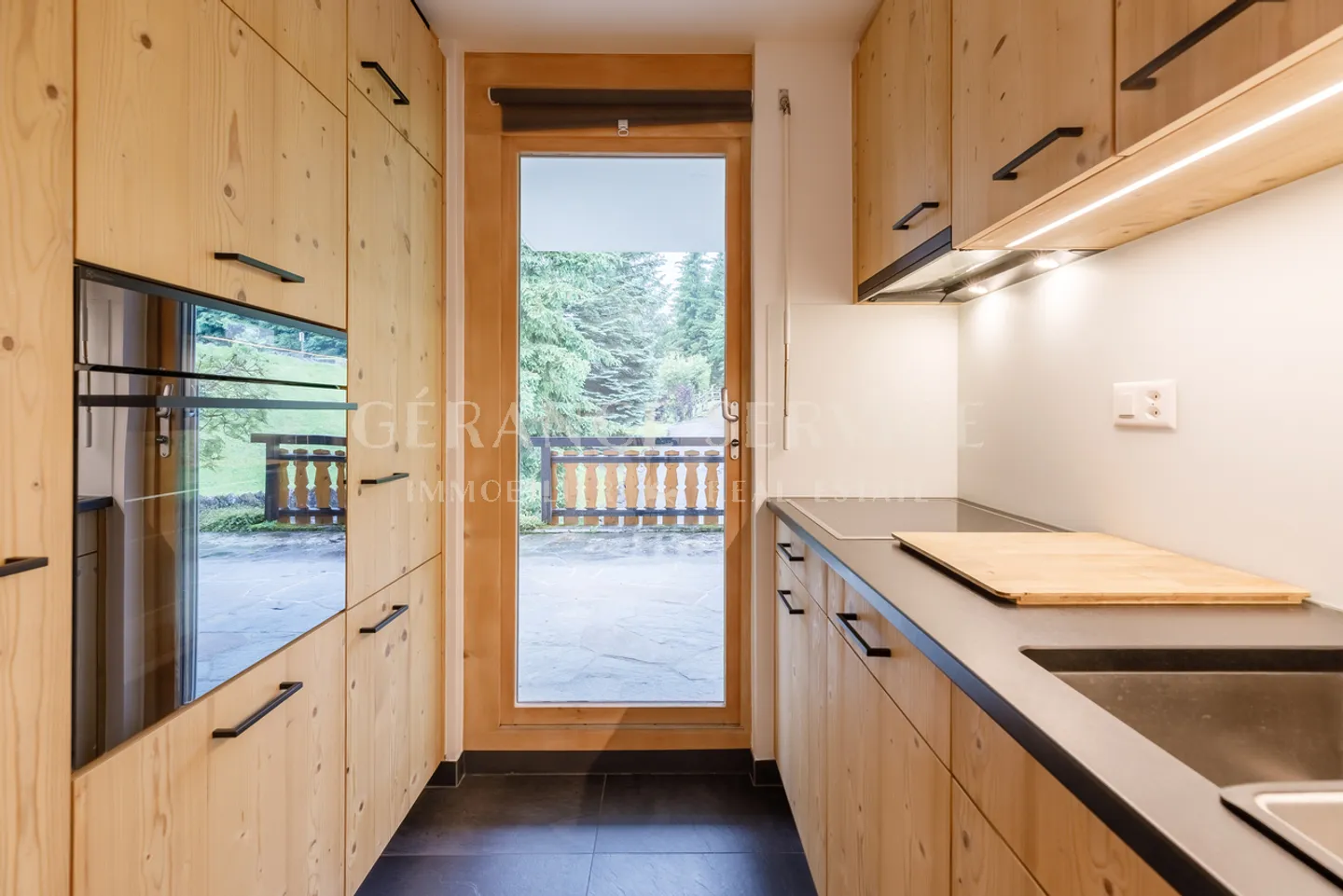 Appartamento in vendita - Foto 5 di 18