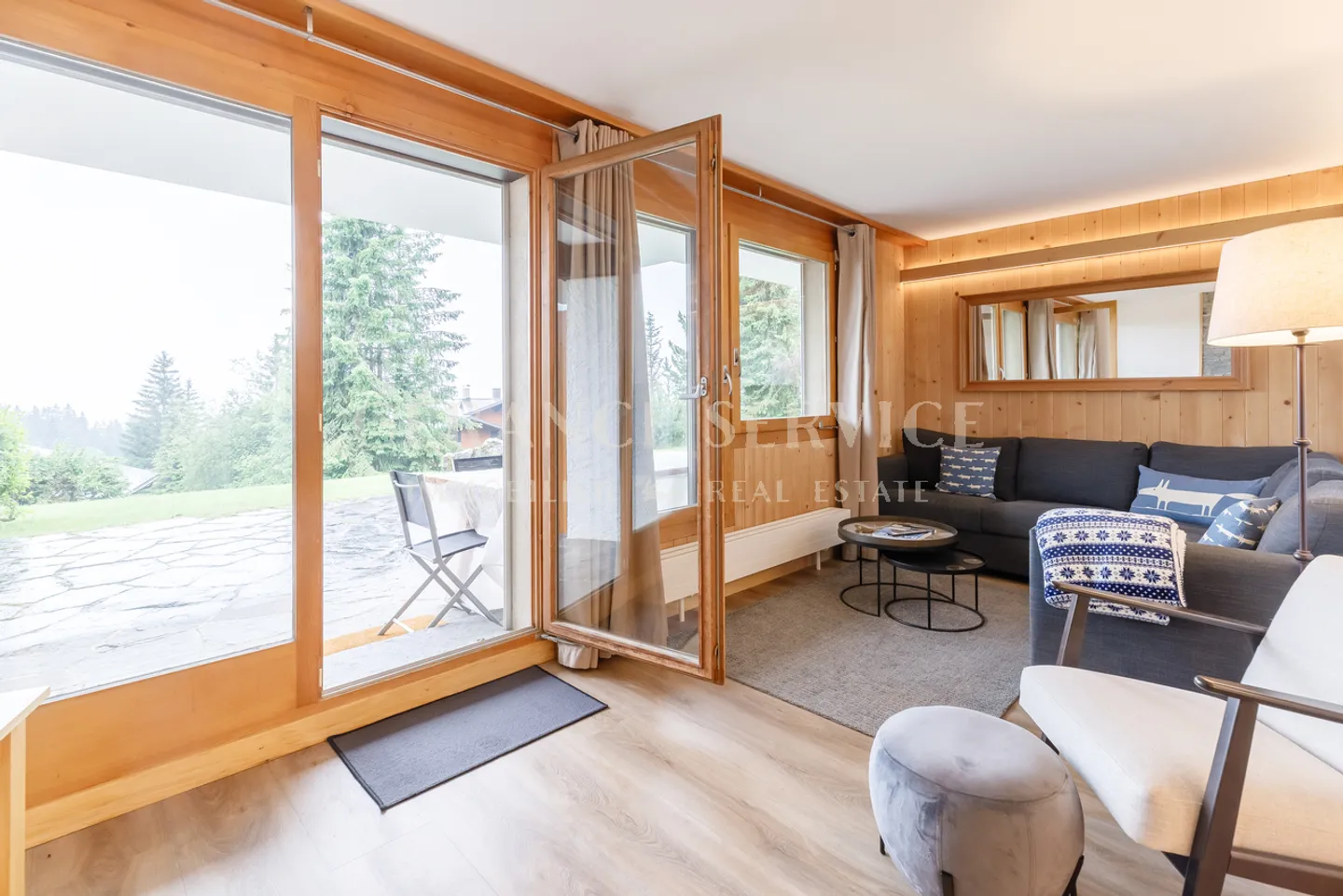 Appartamento in vendita - Foto 7 di 18