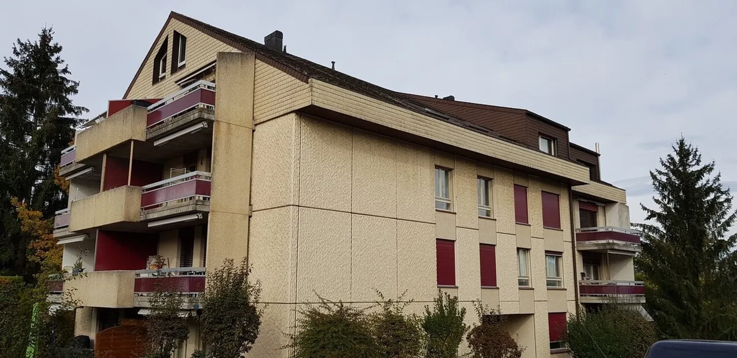 3,5 stanze in un quartiere vicino a tutti i comfort e amichevole - Foto 2 di 13