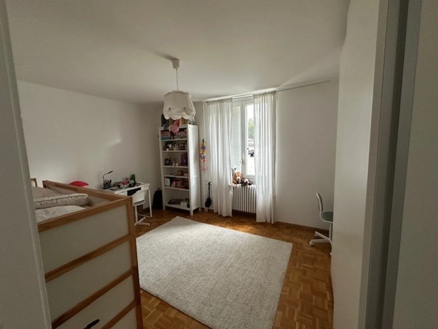 Apartment for rent - Photo 5 of 9