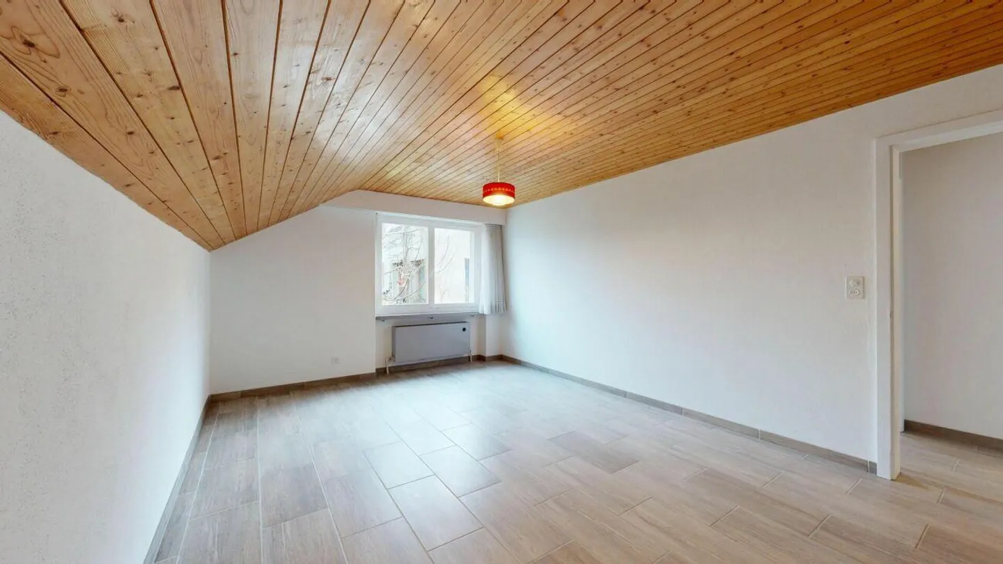 Ampia casa unifamiliare in posizione adatta alle famiglie - Foto 11 di 17