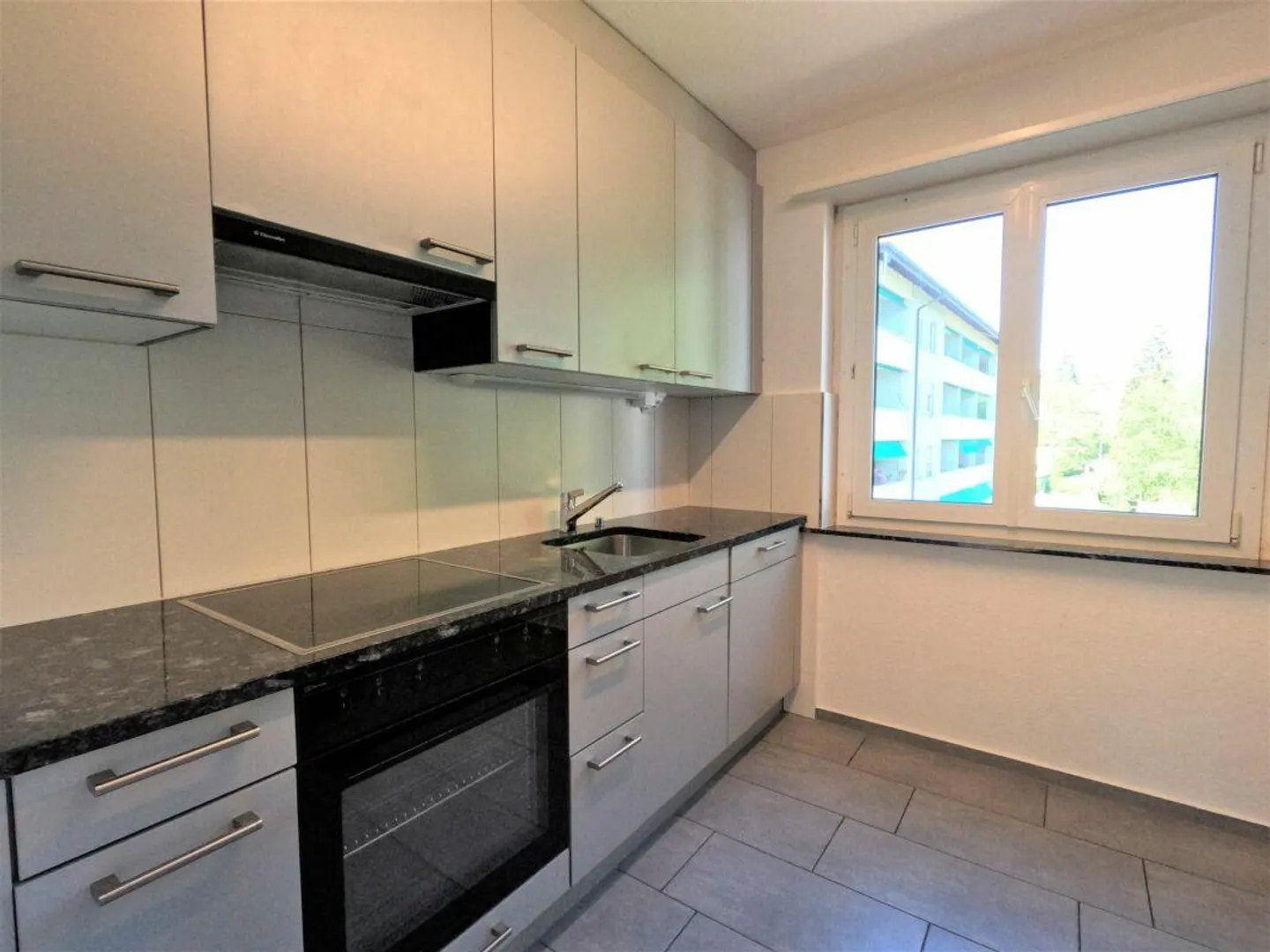 #verliebtinschaffhausen - wundervolle Wohnung mit neuer Küche, neue... - Foto 1 von 12