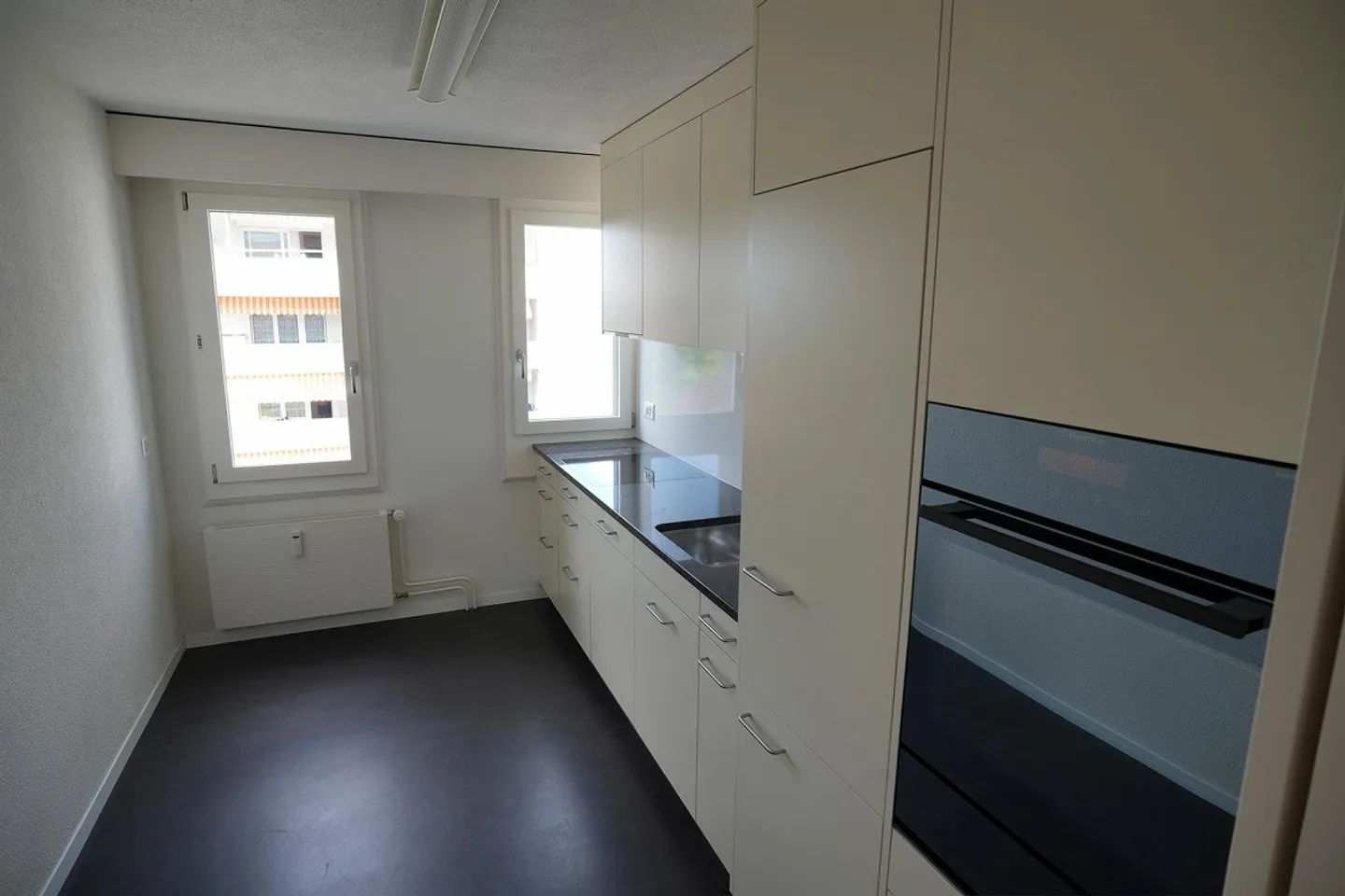 attraktive 4 Zimmer-Dach-Wohnung an zentraler Lage... - Foto 3 von 14