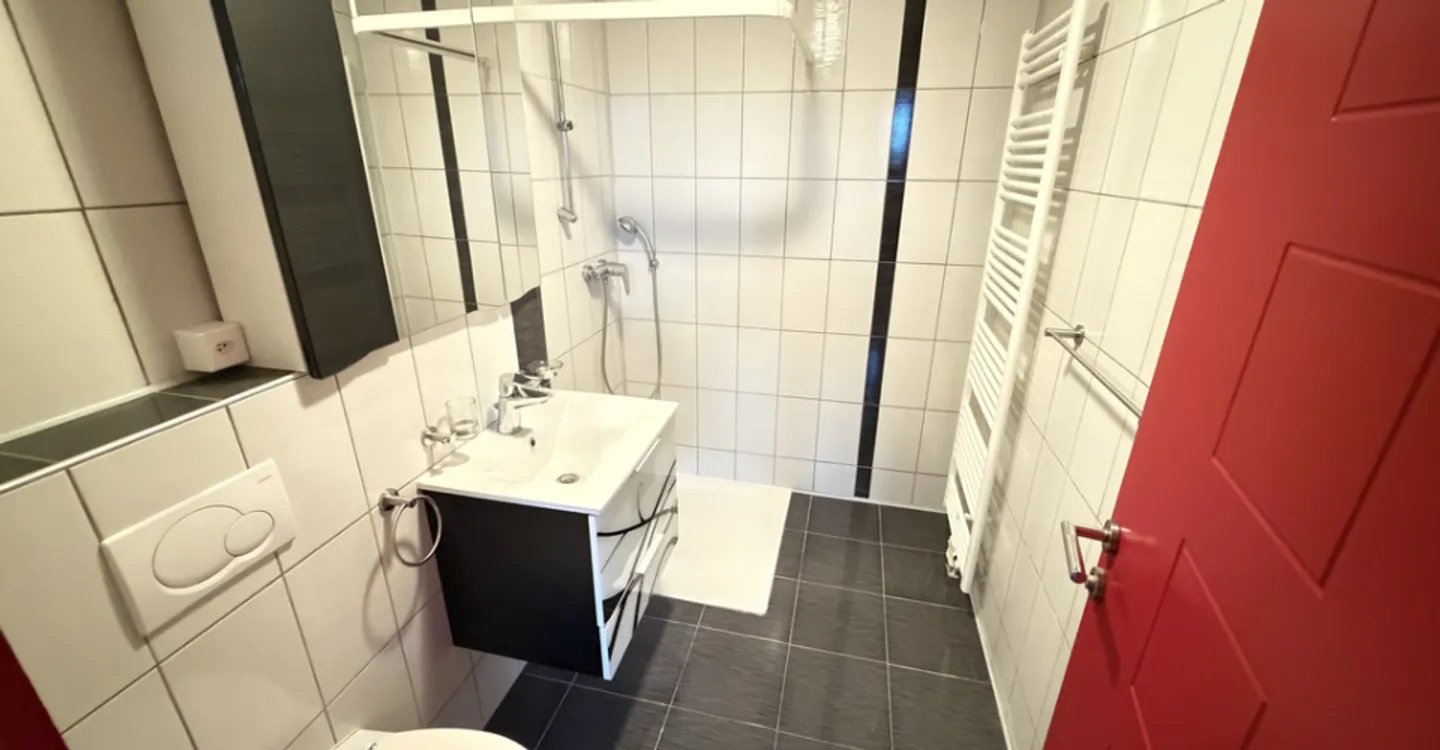 Appartement fonctionnel à Courrendlin - Photo 4 sur 4