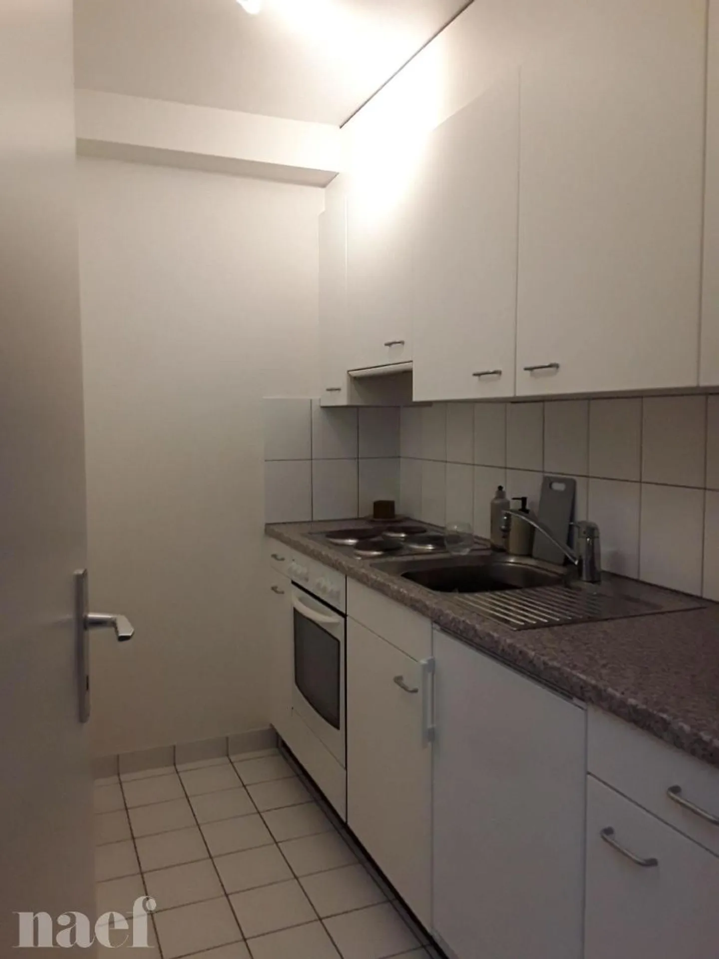 Studio located at 3-5 rue de l'Hôpital in Neuchâtel - Photo 3 of 5