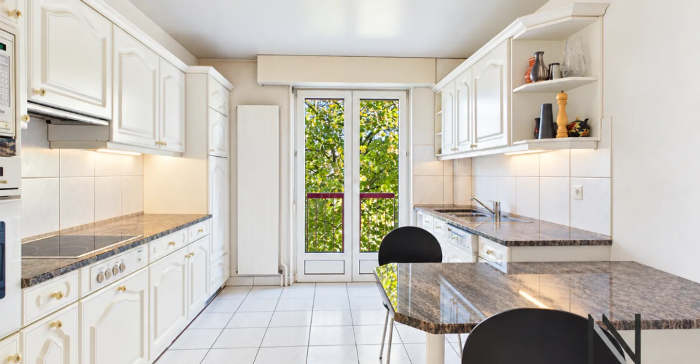 Vue lac : duplex en attique - Foto 13 von 13