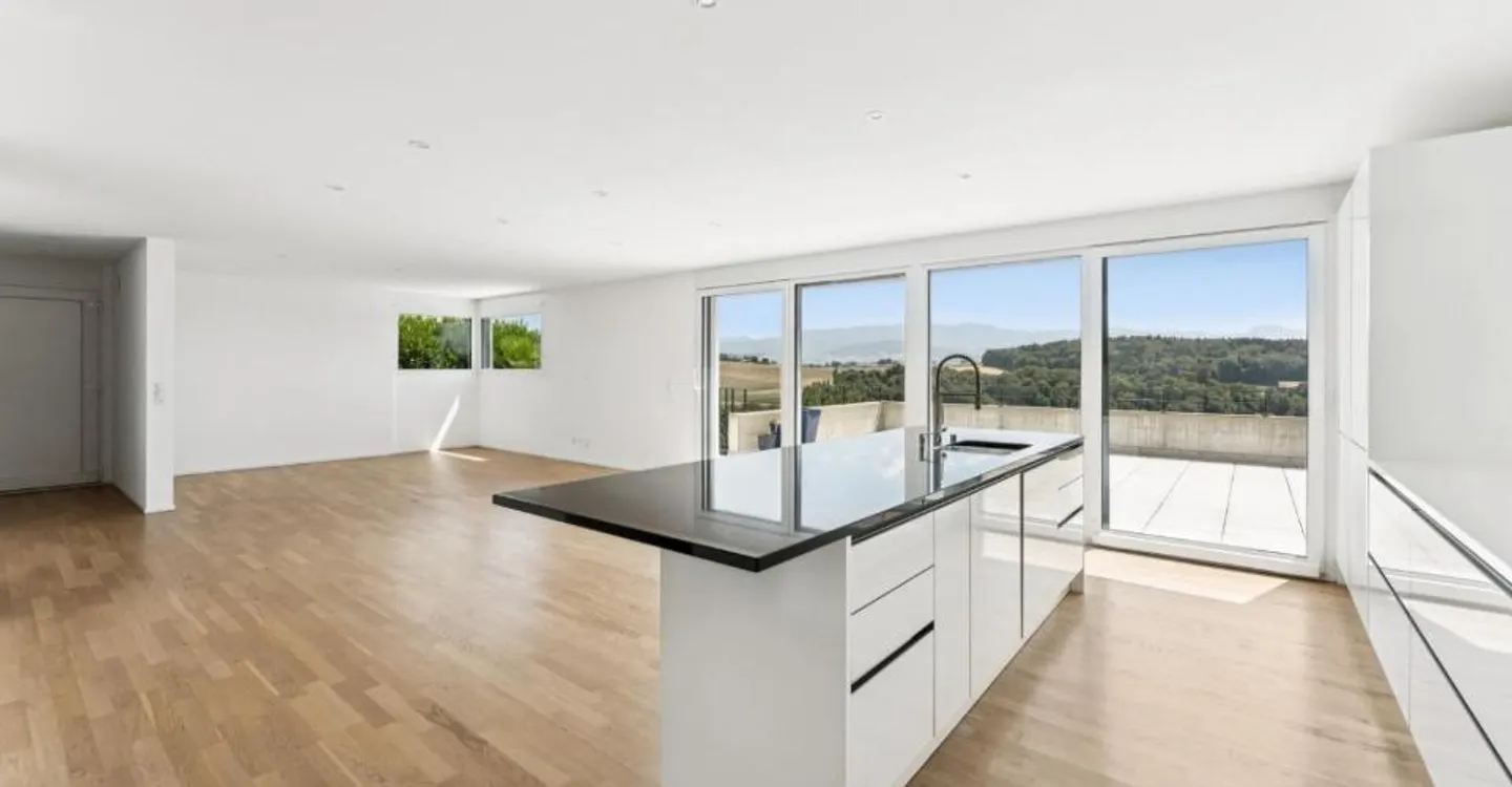 Zeitgenössische Familienvilla, außergewöhnliches Panorama - Foto 3 von 13