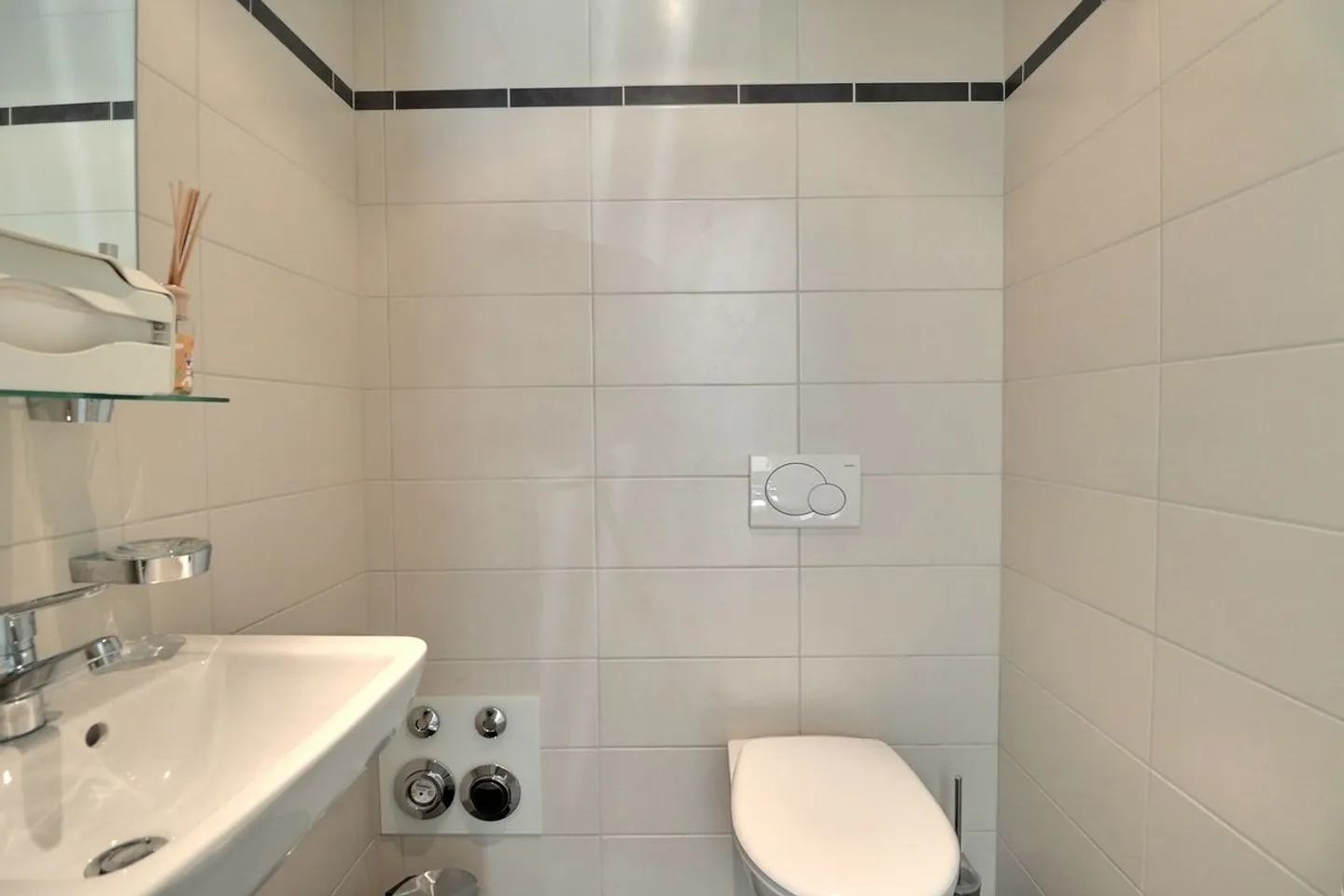 Espace Commercial à Montreux - Photo 8 sur 9