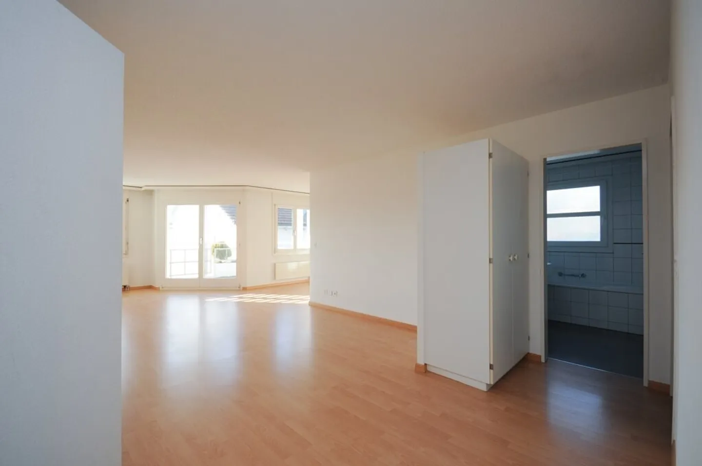 Charmant appartement 2.5 pièces - Photo 6 sur 7