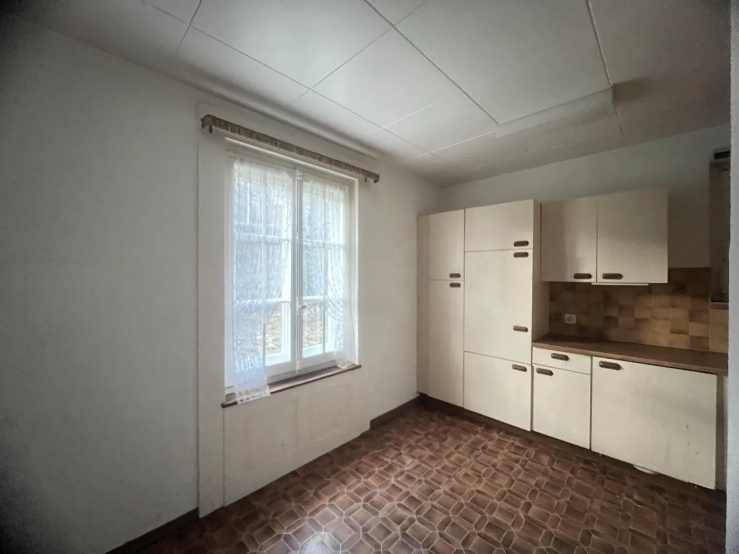 Charming house to renovate? A unique project to create your future home - Photo 11 of 12