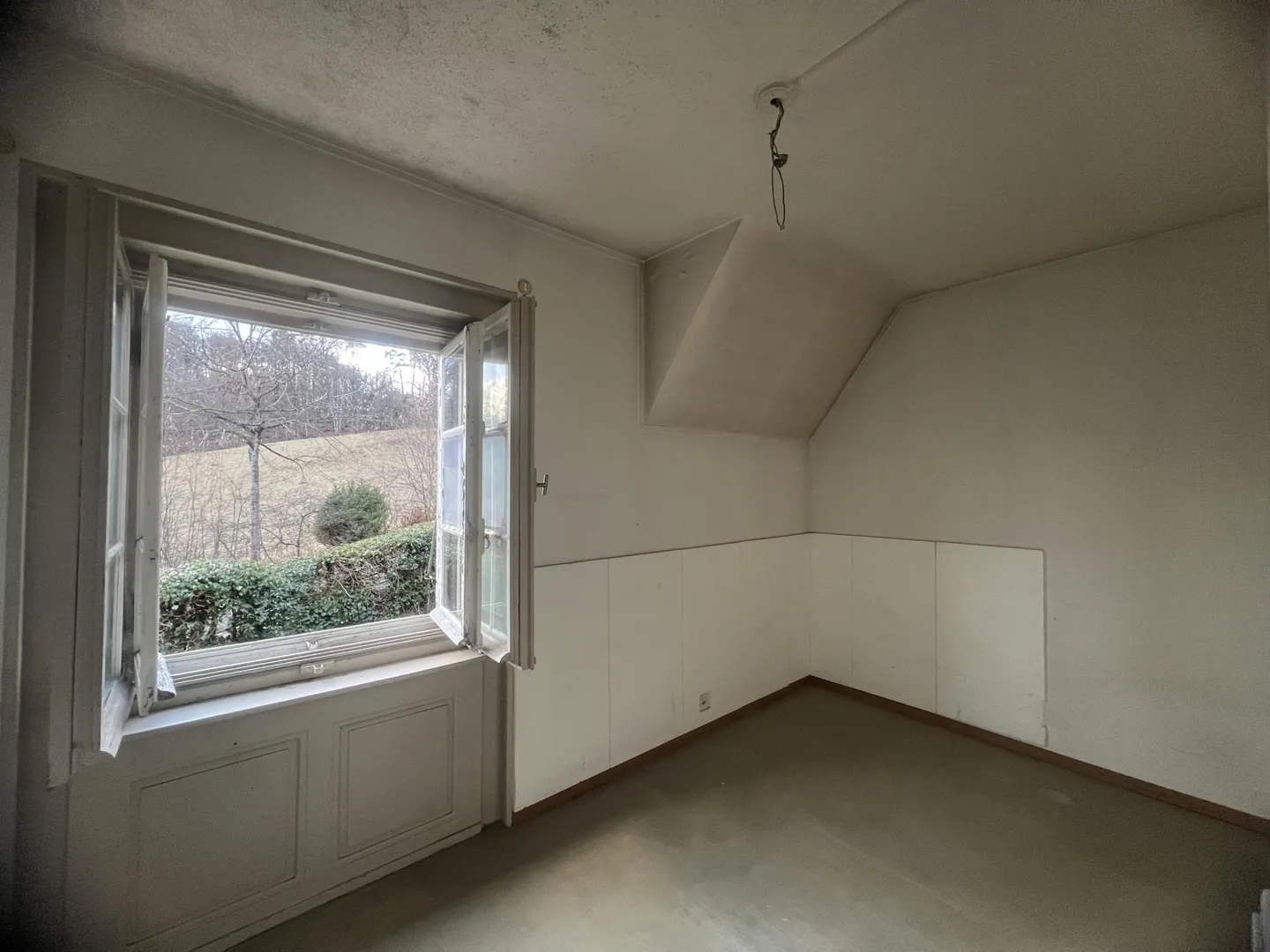 Charming house to renovate? A unique project to create your future home - Photo 12 of 12