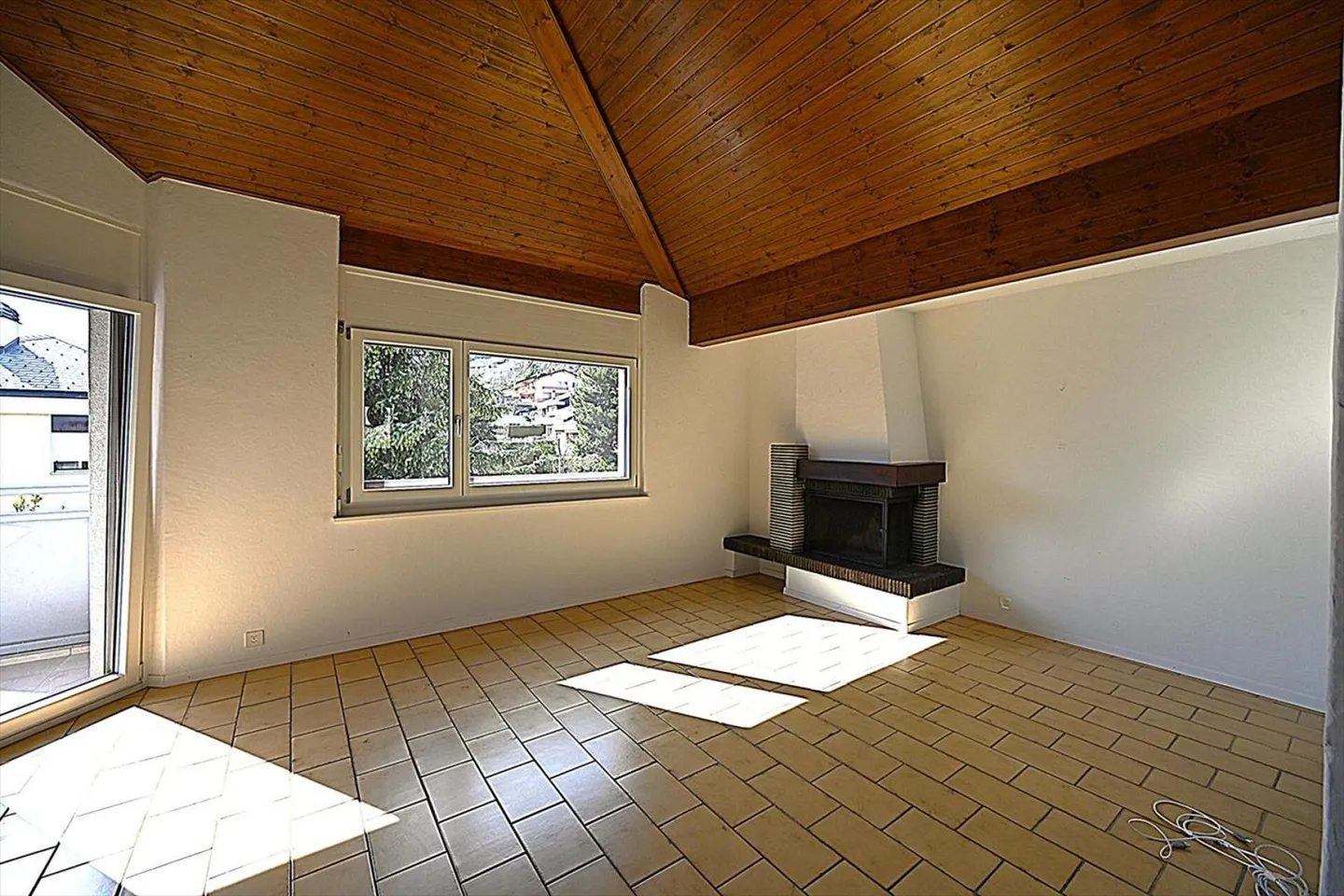 Penthouse 5.5 Zimmer - Foto 3 von 13