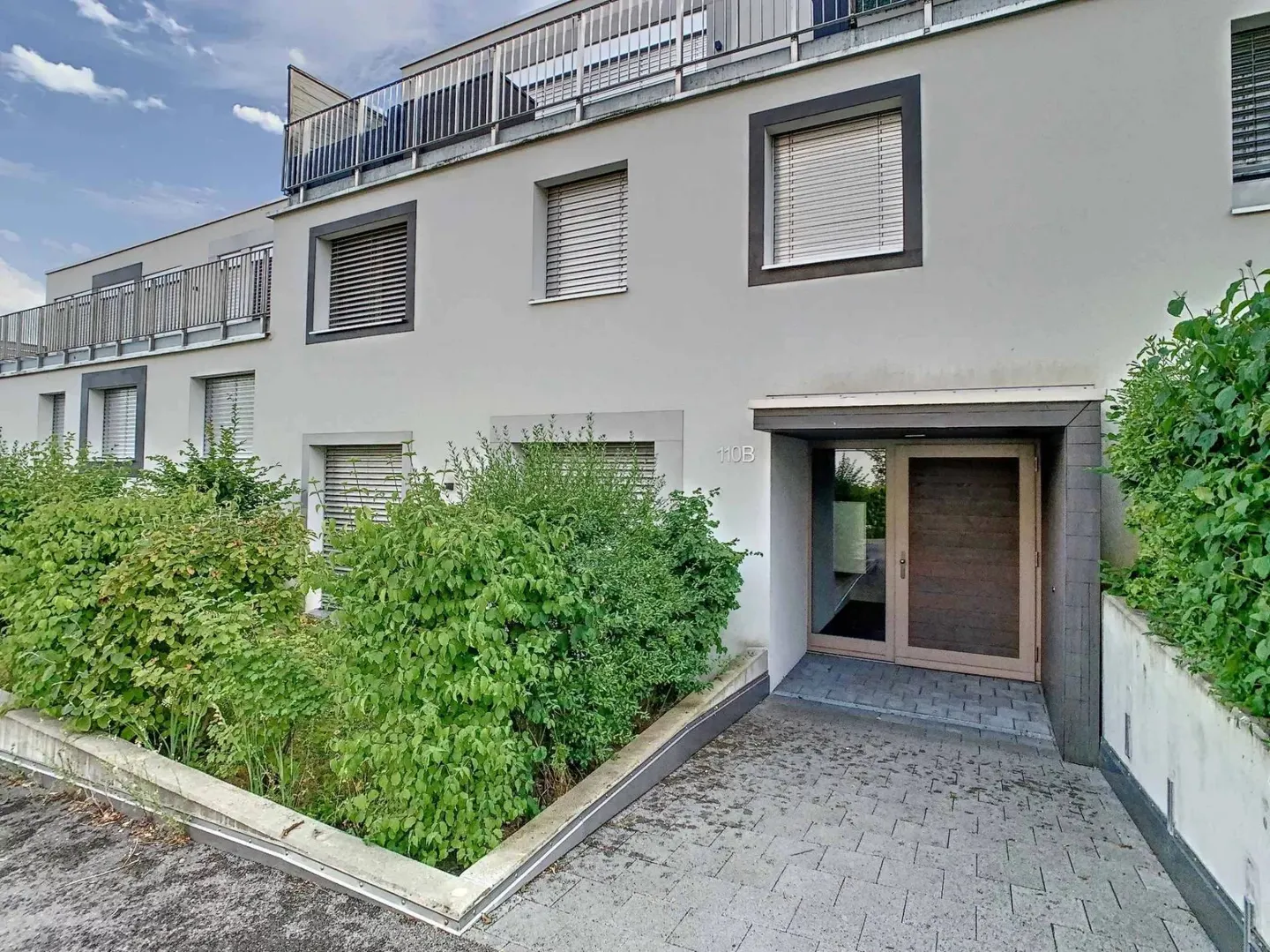 Charming Garden Apartment - Photo 1 of 10
