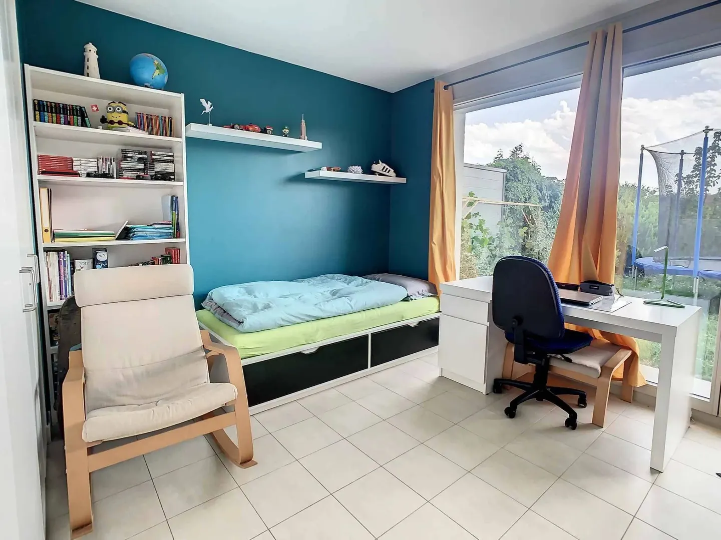 Charming Garden Apartment - Photo 6 of 10
