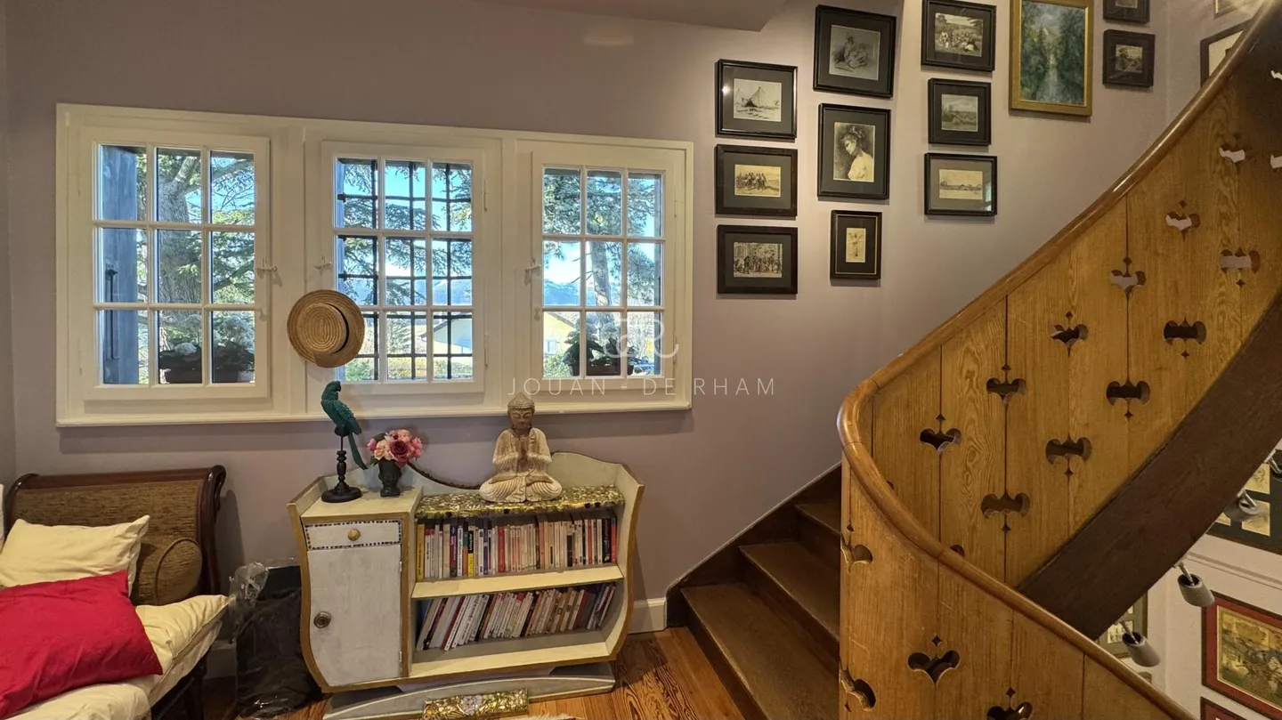 Charming Swiss Chalet Retreat - Photo 17 of 17