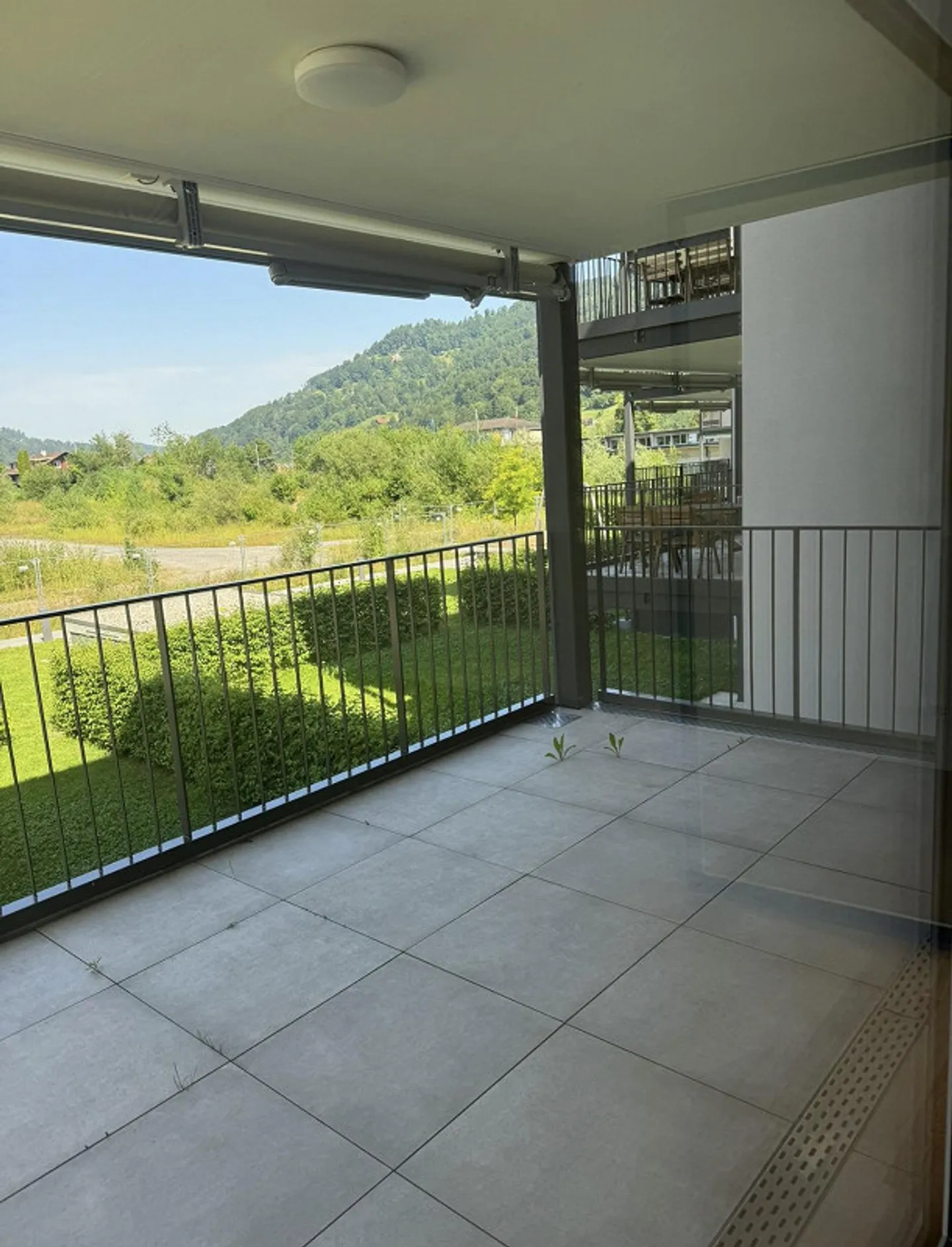 3.5 Room Apartment - Photo 8 of 8