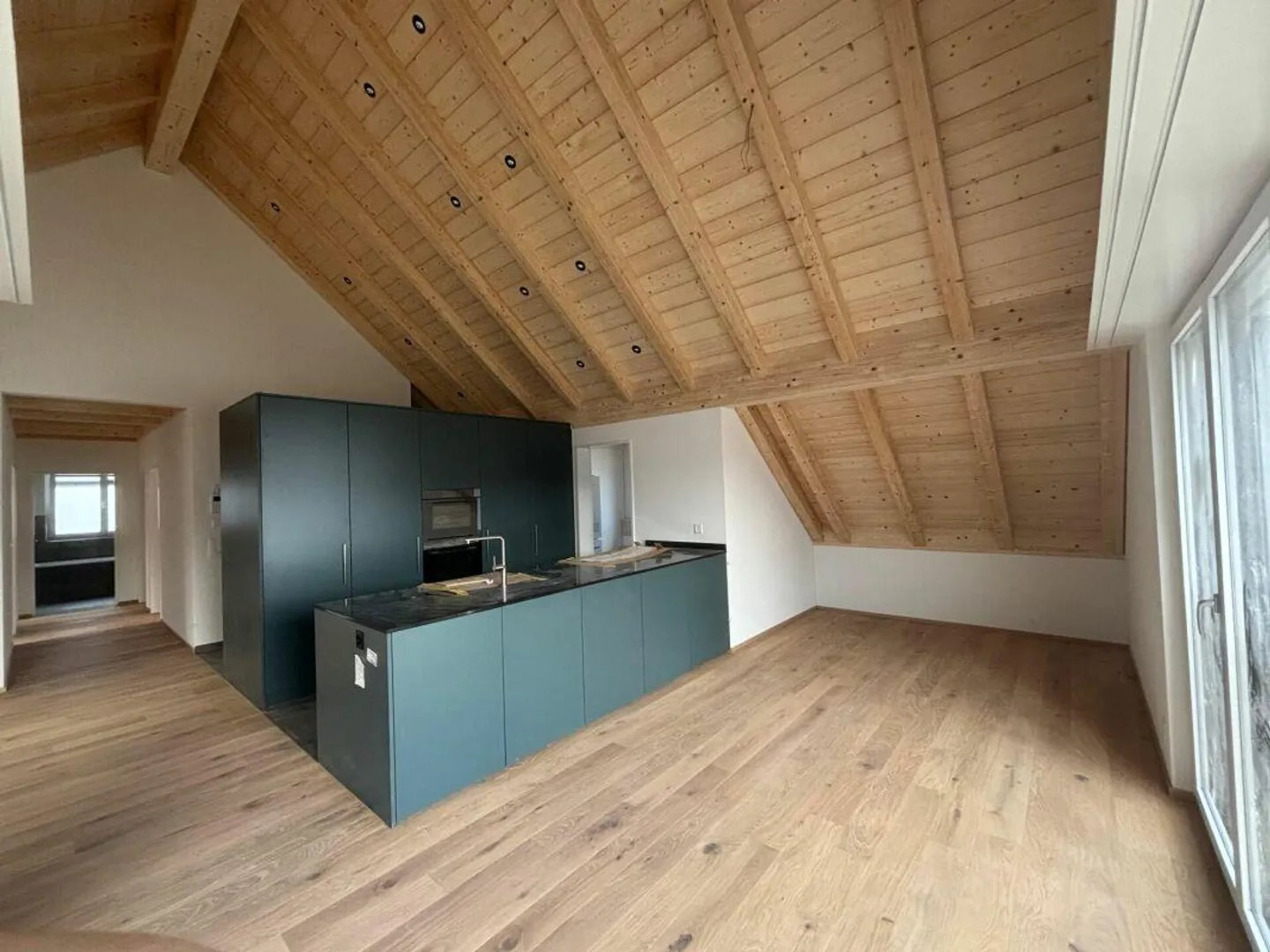 4 1/2-room apartment in the attic with balcony and attic - Photo 5 of 13