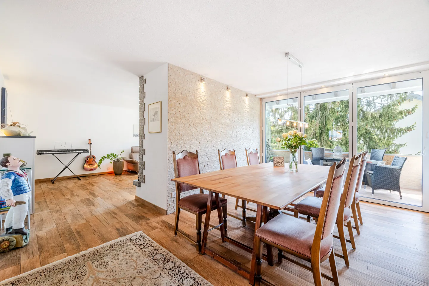 Spacious Living Near the Center of Heerbrugg - Photo 1 of 13