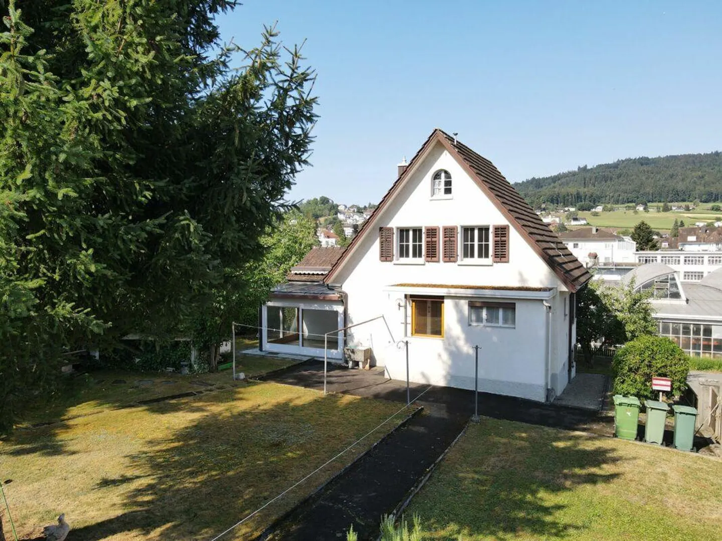 Charmantes Einfamilienhaus mit Garten - Foto 4 von 28