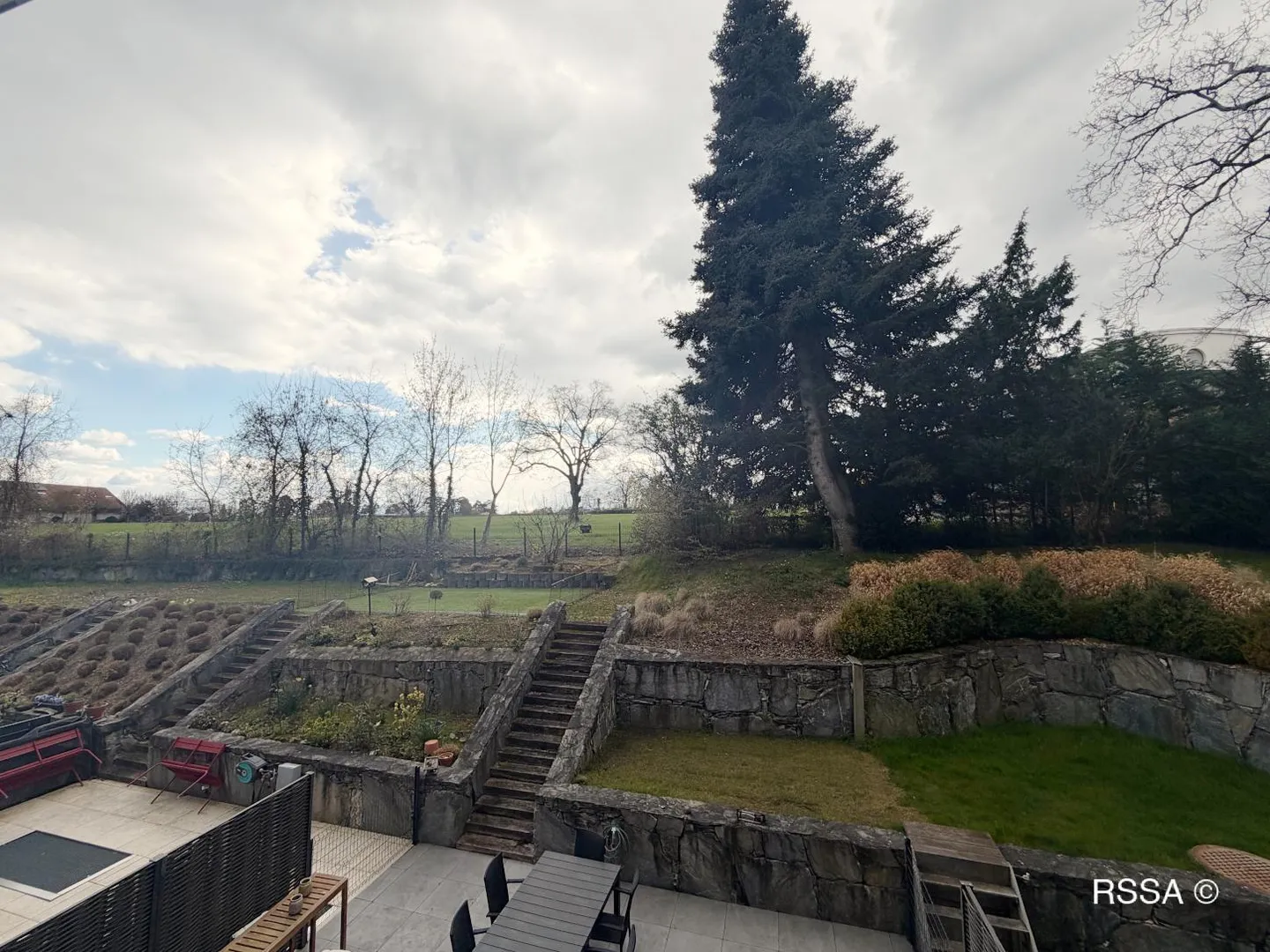 Luxury Studio in Central Location - Photo 7 of 10