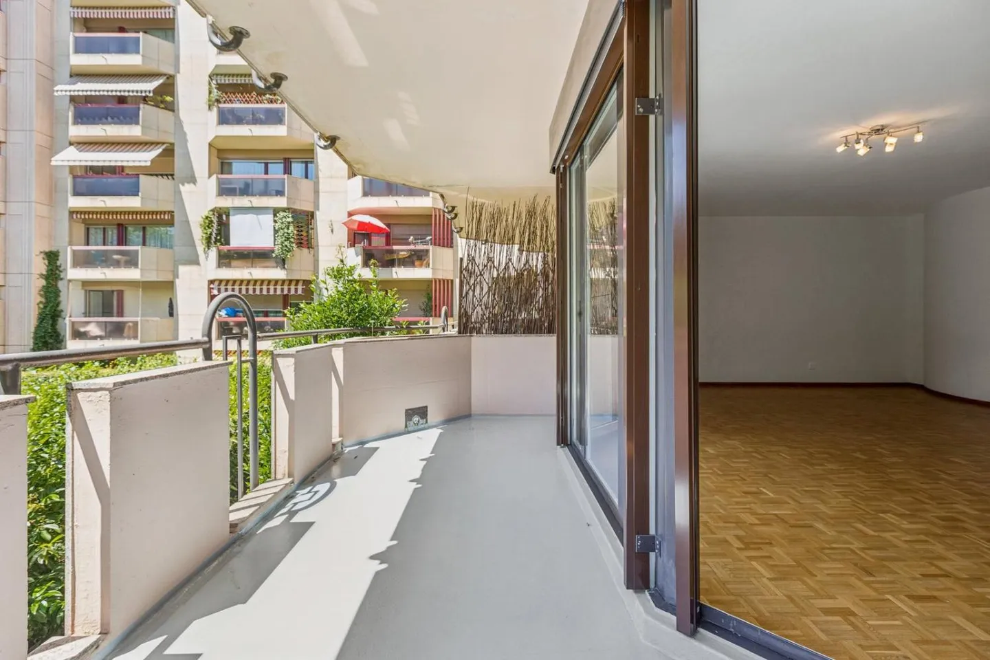 Address with preferential right in the heart of Champel - Photo 6 of 13
