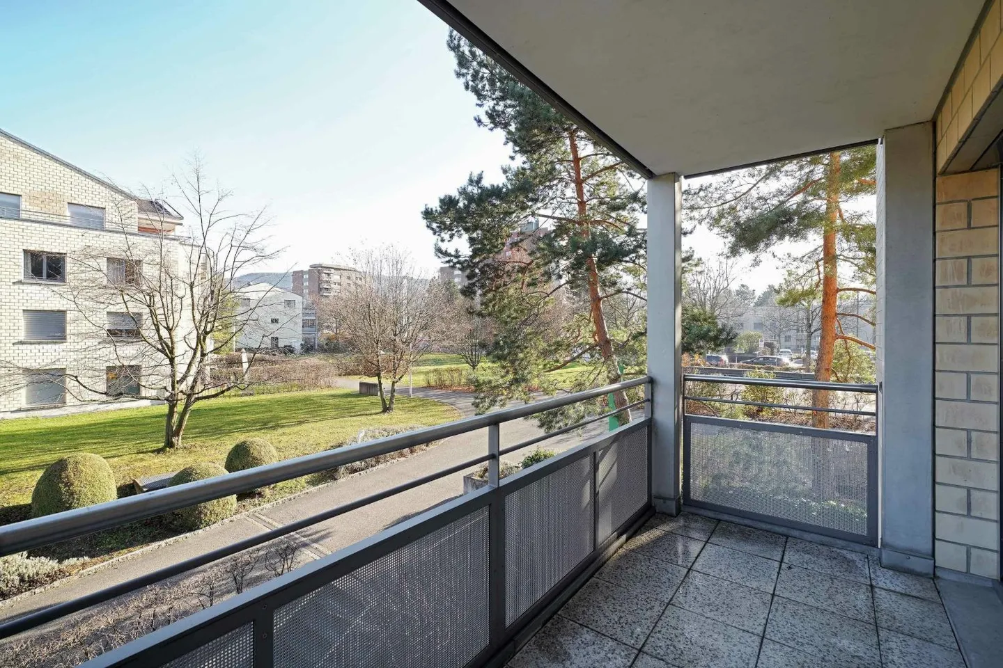 Belle appartement de 4.5 pièces à Aesch - Photo 6 sur 6